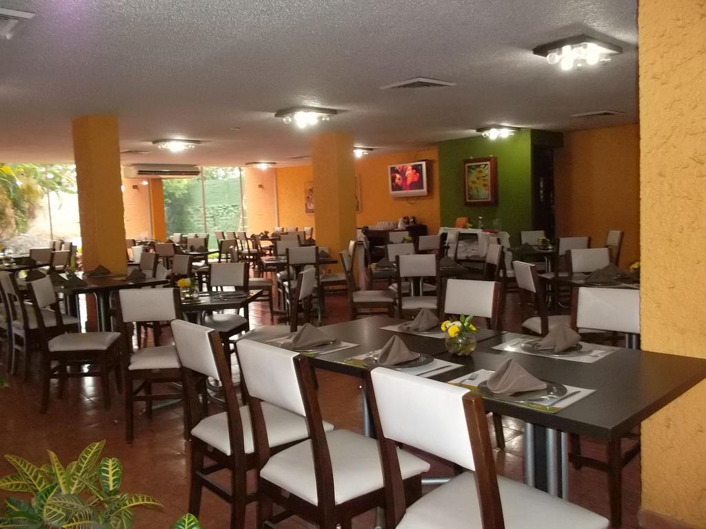 Hotel De Cuautla Cuautla  Экстерьер фото